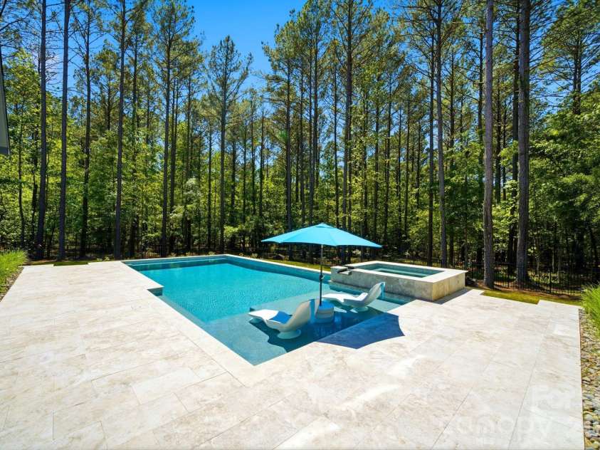 6223 Chimney Bluff Road, Lancaster, SC 29720.  MLS# CAR4376676, YatesRealty ID 19236. 