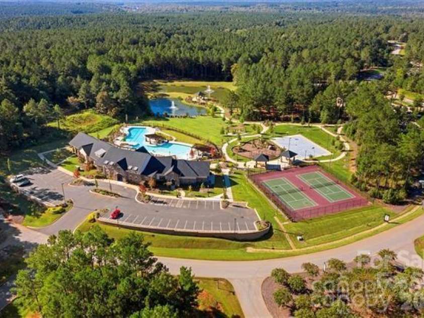 6223 Chimney Bluff Road, Lancaster, SC 29720.  MLS# CAR4376676, YatesRealty ID 19236. 