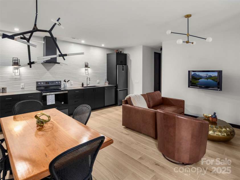 80 Hemlock Circle, Black Mountain, NC 28711.  MLS# CAR4252035, YatesRealty ID 19236. Downstair Living Area