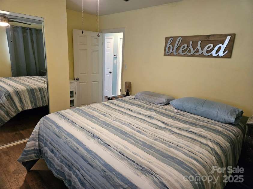 3 Melody Lane, Asheville, NC 28803.  MLS# CAR4239419, YatesRealty ID 19237. 