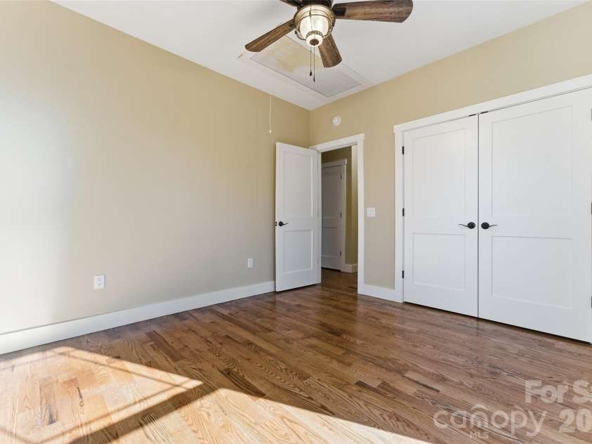 1462 Brightwater Road, Hendersonville, NC 28739.  MLS# CAR4312363, YatesRealty ID 19238. 