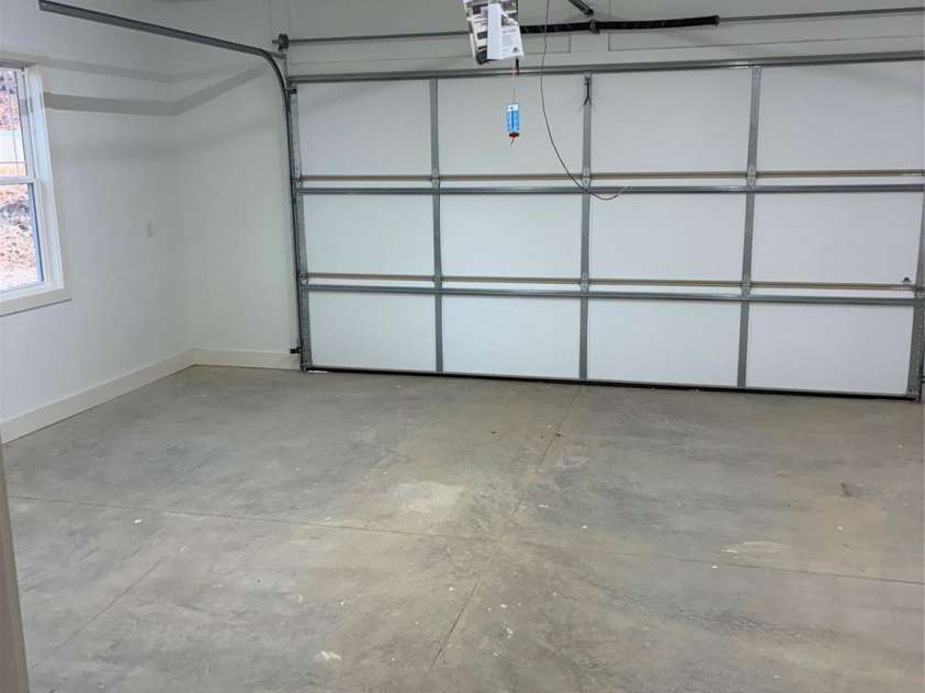 1462 Brightwater Road, Hendersonville, NC 28739.  MLS# CAR4312363, YatesRealty ID 19238. 