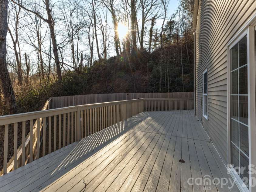 315 Glenn Bridge Road, Arden, NC 28704.  MLS# CAR4343815, YatesRealty ID 19239. 