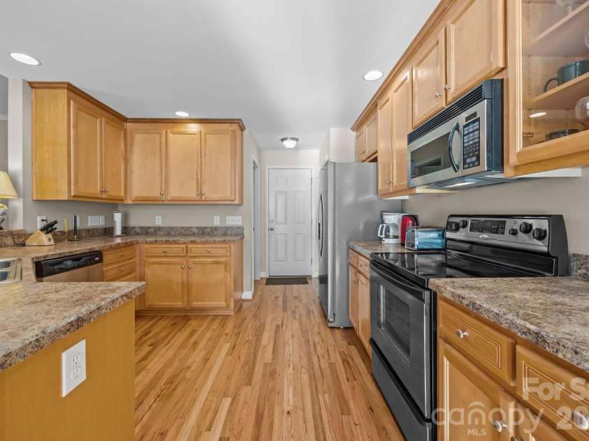 115 Birkdale Drive, Salisbury, NC 28144.  MLS# CAR4334479, YatesRealty ID 1924. 