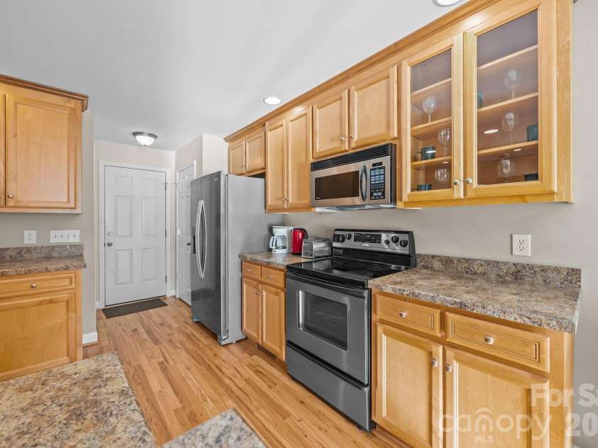 115 Birkdale Drive, Salisbury, NC 28144.  MLS# CAR4334479, YatesRealty ID 1924. 