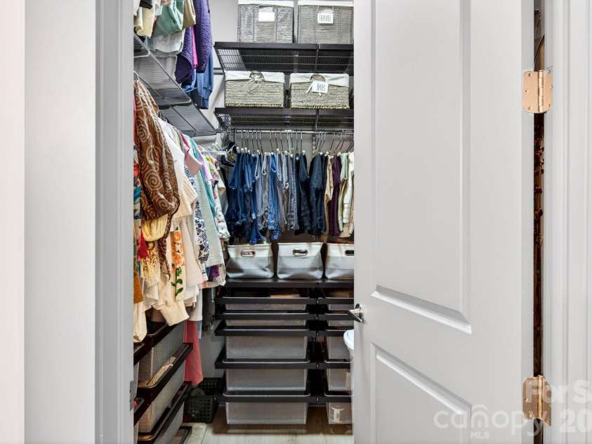 42 Schenck Parkway, Asheville, NC 28803.  MLS# CAR4377508, YatesRealty ID 1924. Sneak peak into custom closets