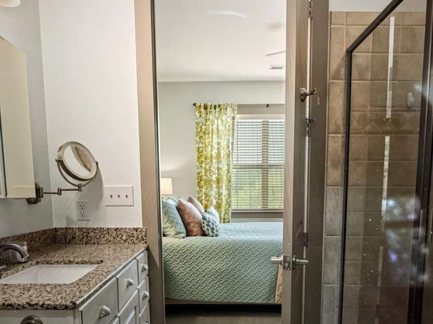 42 Schenck Parkway, Asheville, NC 28803.  MLS# CAR4413067, YatesRealty ID 1924. 