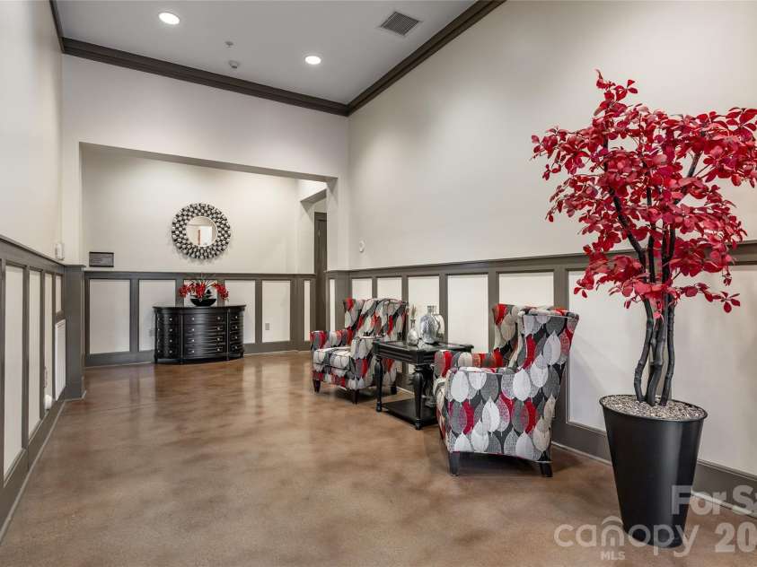 42 Schenck Parkway, Asheville, NC 28803.  MLS# CAR4413067, YatesRealty ID 1924. 