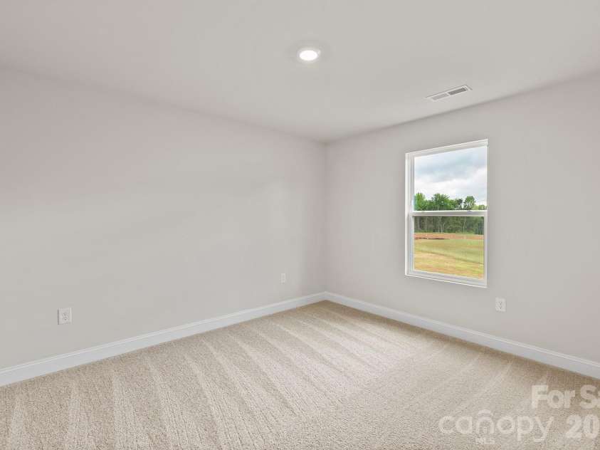 3342 Yorkshire Drive, Gastonia, NC 28052.  MLS# CAR4346169, YatesRealty ID 19242. 