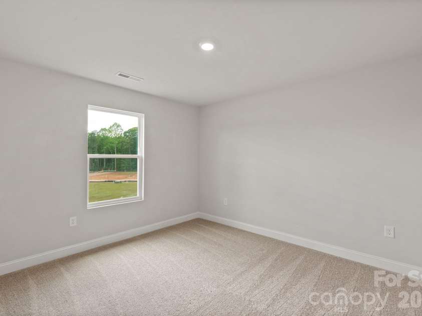 3342 Yorkshire Drive, Gastonia, NC 28052.  MLS# CAR4346169, YatesRealty ID 19242. 