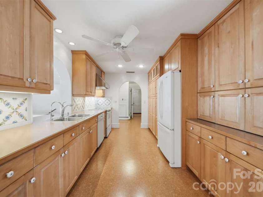 3485 Bridgeford Lane, Newton, NC 28658.  MLS# CAR4371127, YatesRealty ID 19243. 