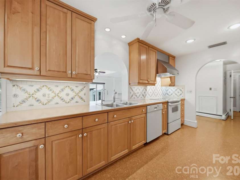 3485 Bridgeford Lane, Newton, NC 28658.  MLS# CAR4371127, YatesRealty ID 19243. 