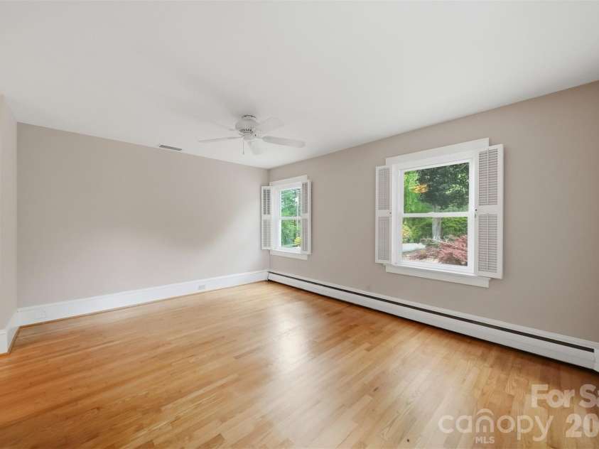 3485 Bridgeford Lane, Newton, NC 28658.  MLS# CAR4371127, YatesRealty ID 19243. 