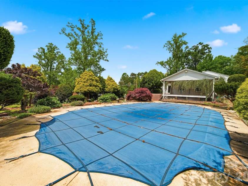 3485 Bridgeford Lane, Newton, NC 28658.  MLS# CAR4371127, YatesRealty ID 19243. 