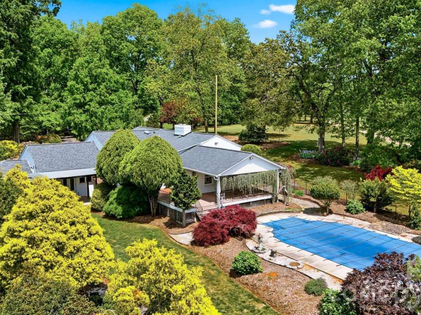3485 Bridgeford Lane, Newton, NC 28658.  MLS# CAR4371127, YatesRealty ID 19243. 