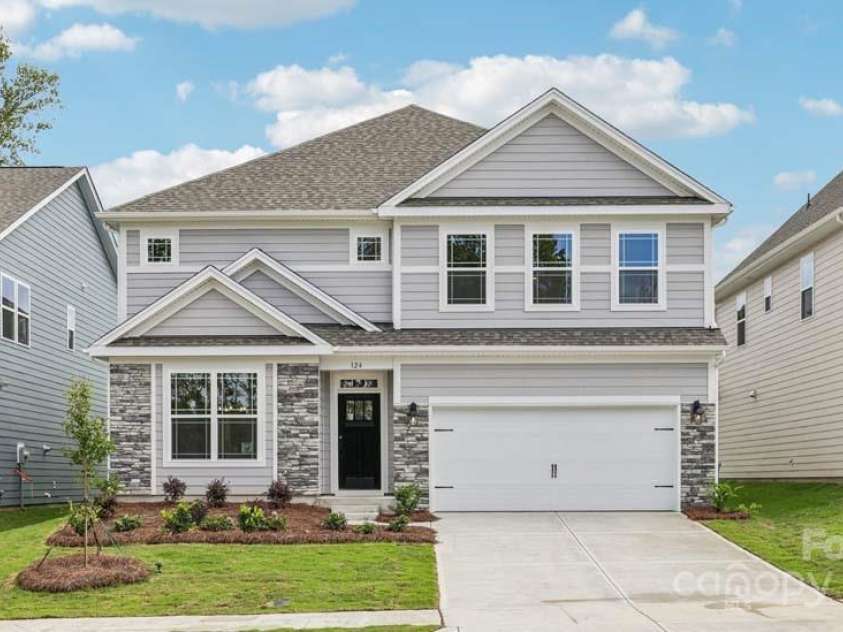 124 Fordingbridge Lane, Mooresville, NC 28115.  MLS# CAR4241204, YatesRealty ID 19244. 