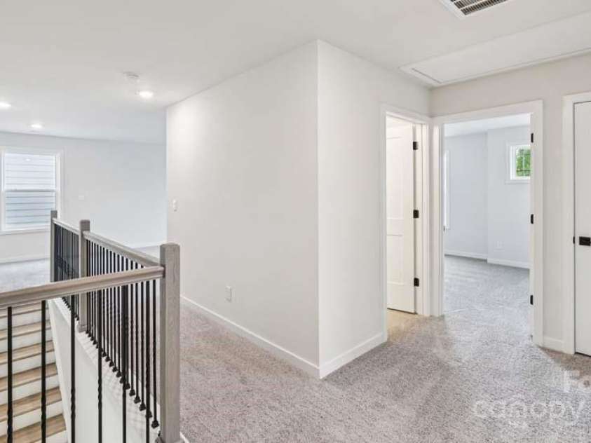 124 Fordingbridge Lane, Mooresville, NC 28115.  MLS# CAR4241204, YatesRealty ID 19244. 