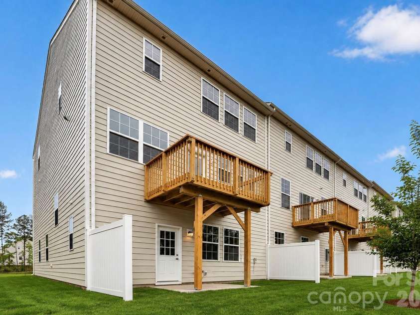 1307 Mary Jane Avenue, Waxhaw, NC 28173.  MLS# CAR4371660, YatesRealty ID 19244. 