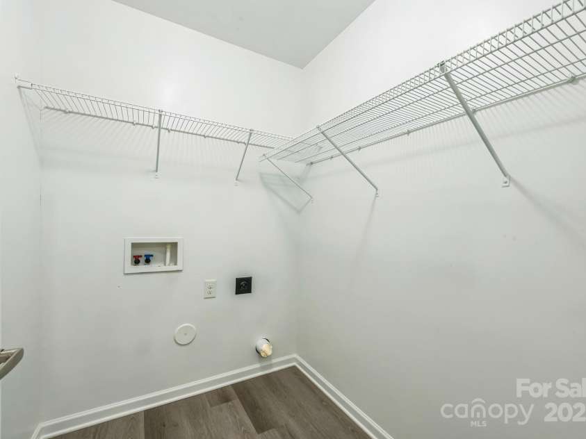 1709 White Willow Avenue, Gastonia, NC 28054.  MLS# CAR4266241, YatesRealty ID 19245. 