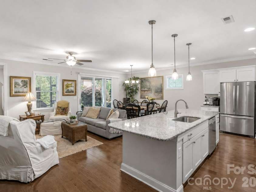 5125 Looking Glass Trail, Denver, NC 28037.  MLS# CAR4366075, YatesRealty ID 19245. 