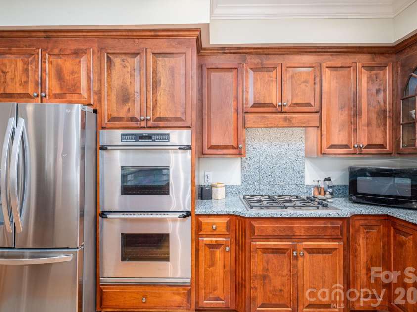 110 Elizabeth Court, Mount Holly, NC 28120.  MLS# CAR4373006, YatesRealty ID 19247. 