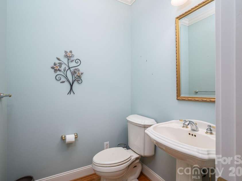 110 Elizabeth Court, Mount Holly, NC 28120.  MLS# CAR4373006, YatesRealty ID 19247. Half Bath