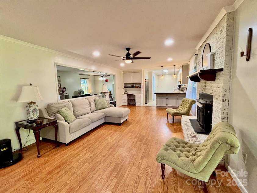 169 Greenbriar Drive, Forest City, NC 28043.  MLS# CAR4243924, YatesRealty ID 19249. 