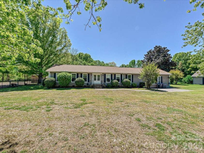 9850 Black Horse Run Road, Indian Land, SC 29707.  MLS# CAR4364062, YatesRealty ID 19249. 