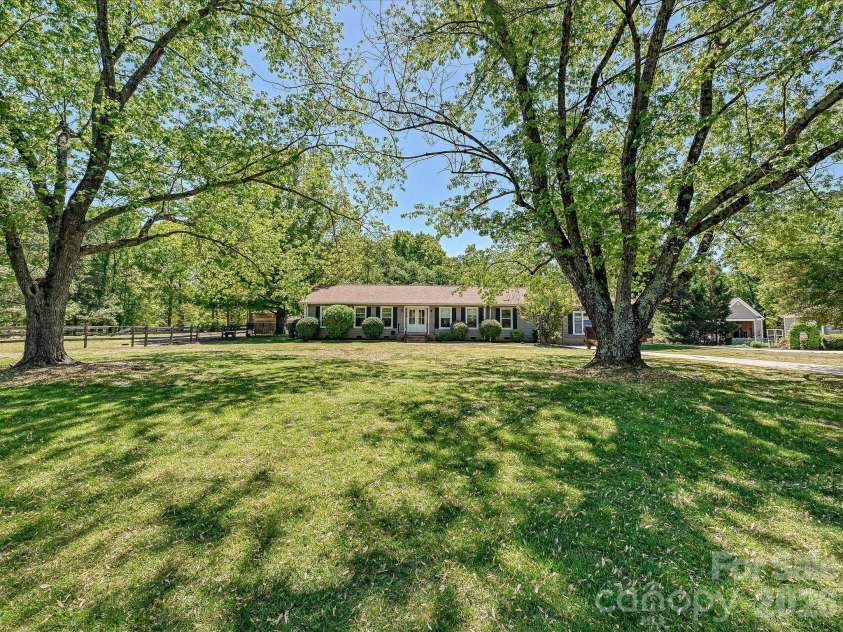 9850 Black Horse Run Road, Indian Land, SC 29707.  MLS# CAR4364062, YatesRealty ID 19249. 