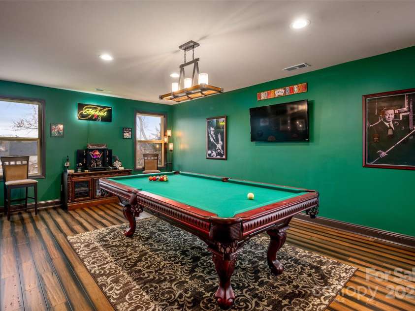 15309 Guthrie Drive, Huntersville, NC 28078.  MLS# CAR4223005, YatesRealty ID 1925. Billiards/Rec Room