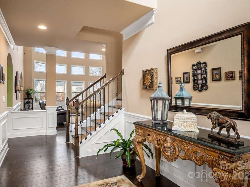 15309 Guthrie Drive, Huntersville, NC 28078.  MLS# CAR4223005, YatesRealty ID 1925. Foyer