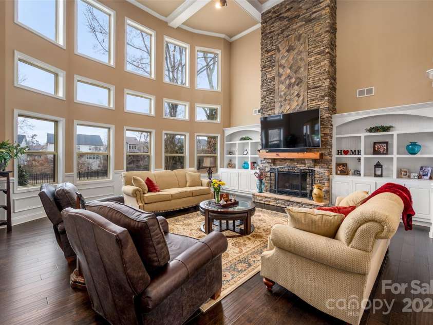 15309 Guthrie Drive, Huntersville, NC 28078.  MLS# CAR4223005, YatesRealty ID 1925. Great Room