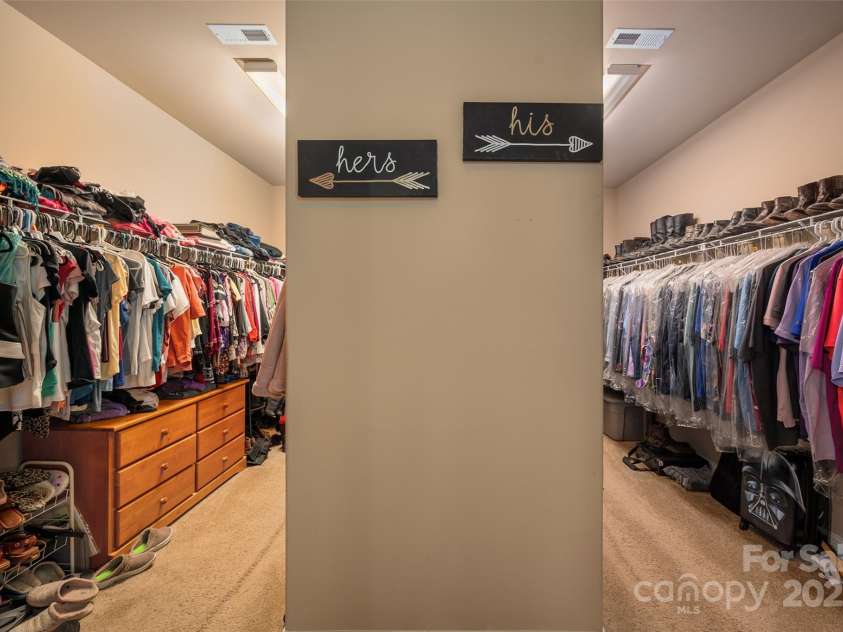 15309 Guthrie Drive, Huntersville, NC 28078.  MLS# CAR4223005, YatesRealty ID 1925. His and Hers Closets