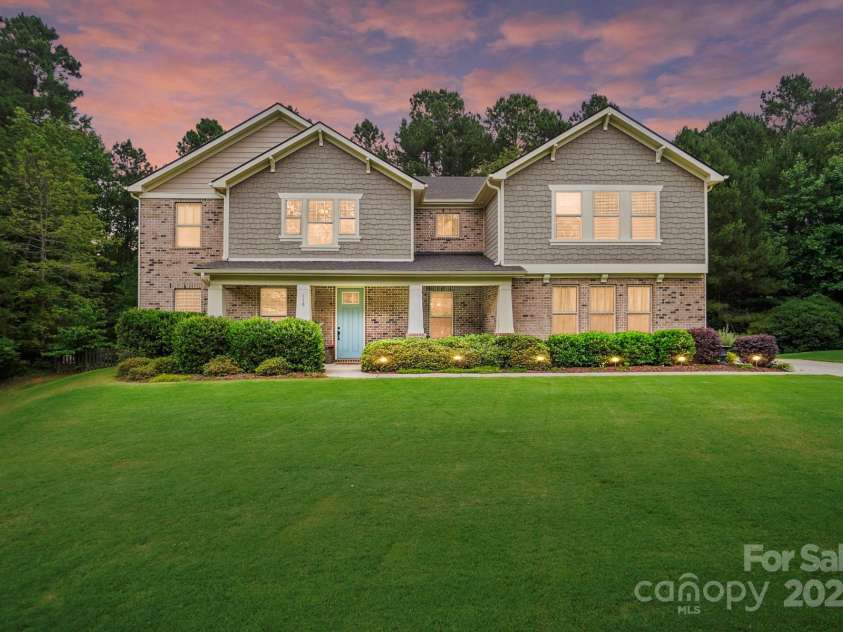 110 St Sophia Court, Mooresville, NC 28117.  MLS# CAR4266279, YatesRealty ID 19251. 