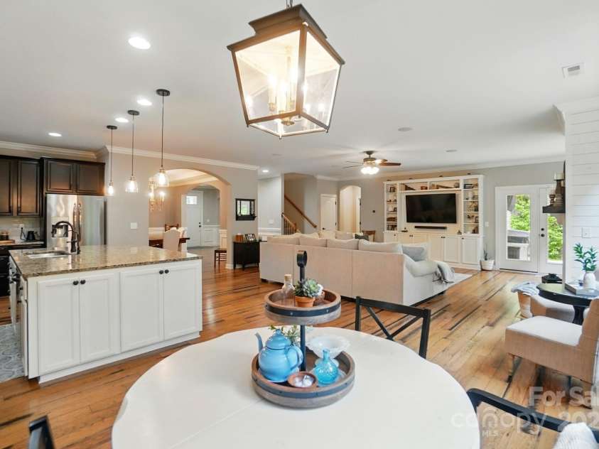 110 St Sophia Court, Mooresville, NC 28117.  MLS# CAR4266279, YatesRealty ID 19251. 