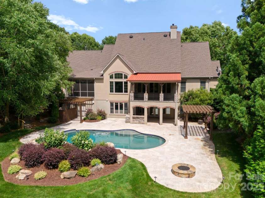 1108 Shinnecock Lane, Waxhaw, NC 28173.  MLS# CAR4267531, YatesRealty ID 19252. 