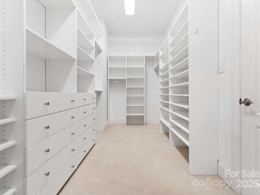 1108 Shinnecock Lane, Waxhaw, NC 28173.  MLS# CAR4267531, YatesRealty ID 19252. 