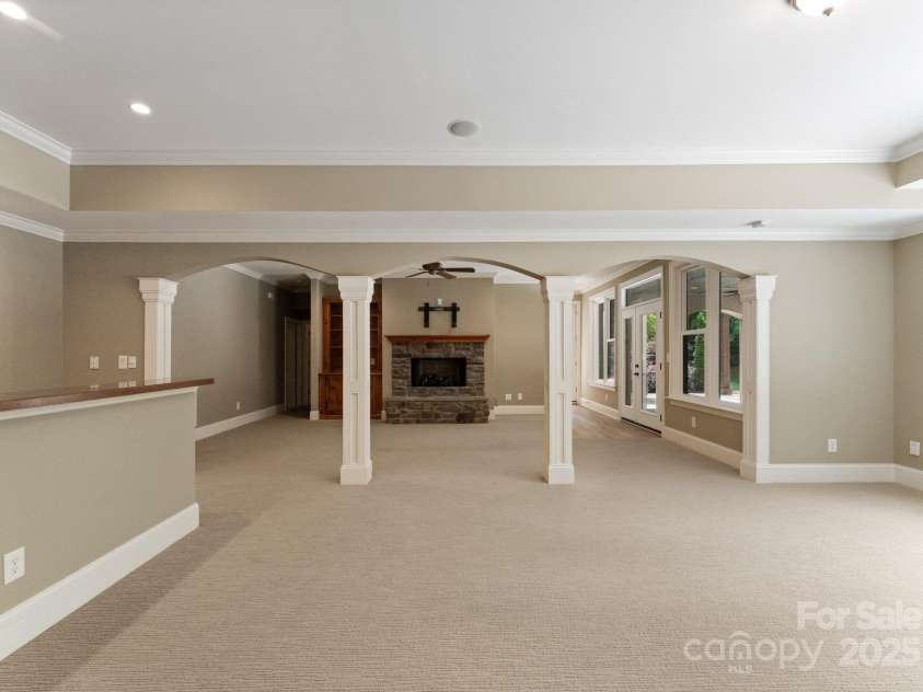 1108 Shinnecock Lane, Waxhaw, NC 28173.  MLS# CAR4267531, YatesRealty ID 19252. 