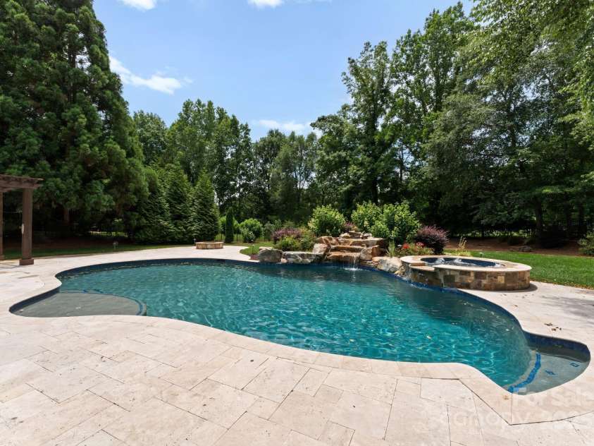 1108 Shinnecock Lane, Waxhaw, NC 28173.  MLS# CAR4267531, YatesRealty ID 19252. 