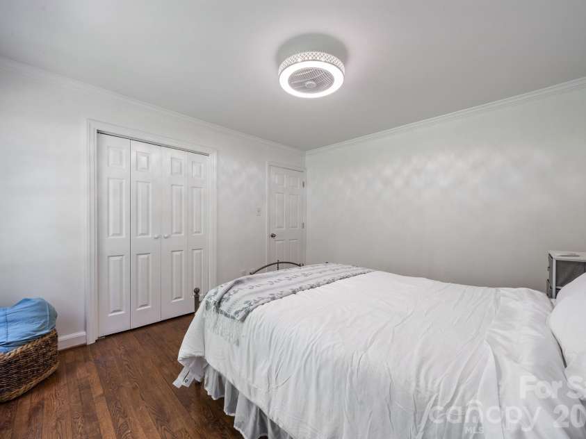 753 Carpenter Avenue, Mooresville, NC 28115.  MLS# CAR4377158, YatesRealty ID 19253. 