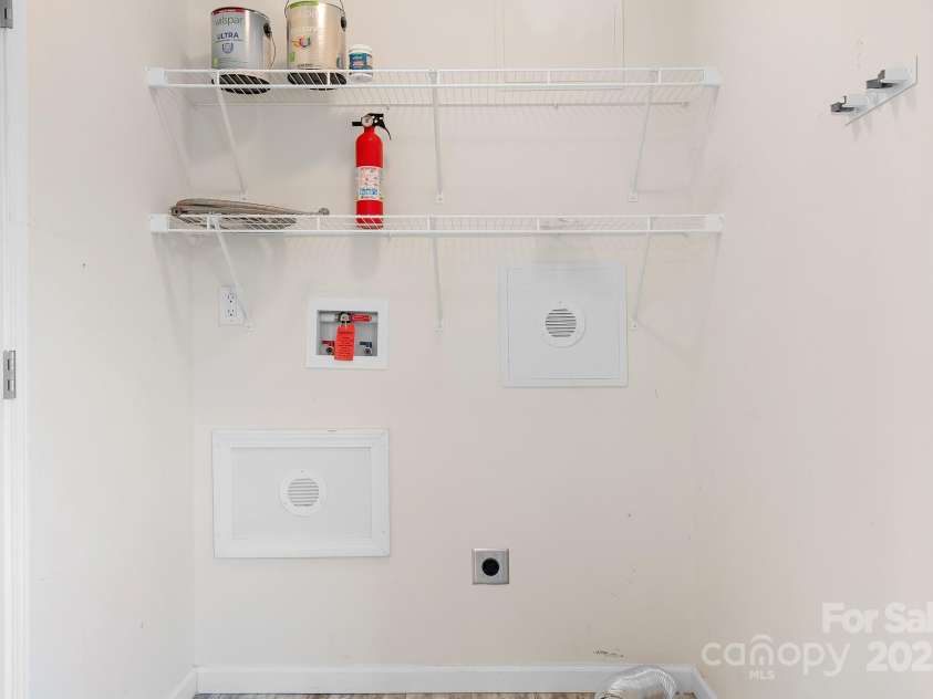 123 Pumice Drive, Statesville, NC 28625.  MLS# CAR4246160, YatesRealty ID 19254. 