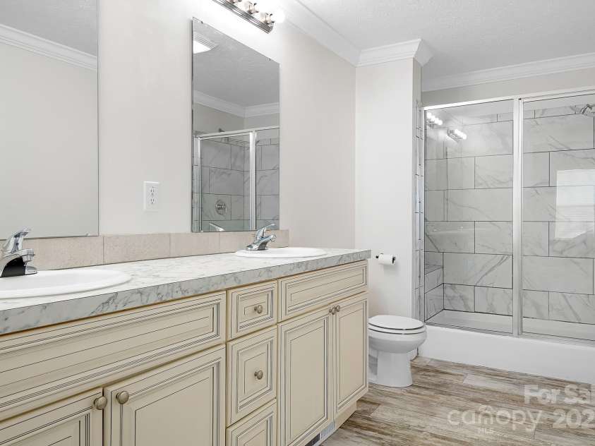 123 Pumice Drive, Statesville, NC 28625.  MLS# CAR4246160, YatesRealty ID 19254. 