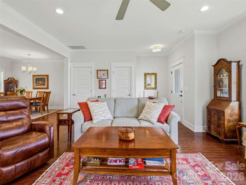 205 Weybridge Drive, Arden, NC 28704.  MLS# CAR4366273, YatesRealty ID 19255. Bright Living Room