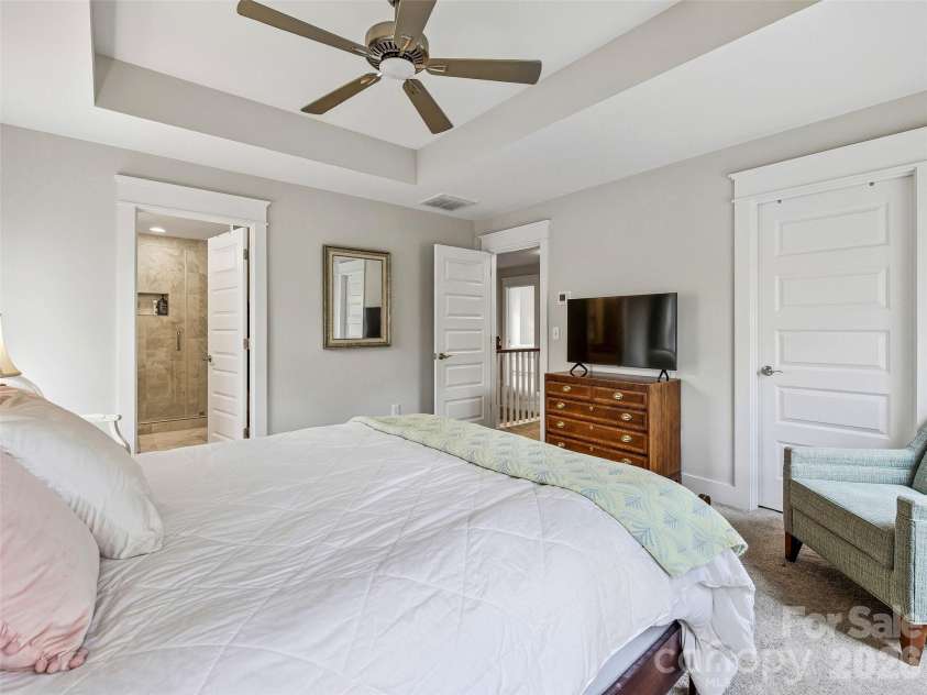 205 Weybridge Drive, Arden, NC 28704.  MLS# CAR4366273, YatesRealty ID 19255. Primary Bedroom with ensuite