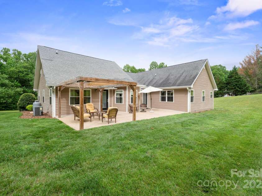 840 Lenoir Road, Morganton, NC 28655.  MLS# CAR4249671, YatesRealty ID 19257. Back View