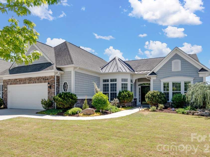 3096 Ambleside Drive, Fort Mill, SC 29707.  MLS# CAR4371980, YatesRealty ID 19258. 