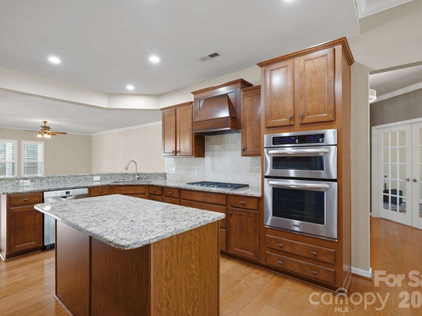 3096 Ambleside Drive, Fort Mill, SC 29707.  MLS# CAR4371980, YatesRealty ID 19258. 