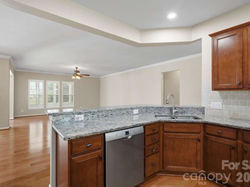 3096 Ambleside Drive, Fort Mill, SC 29707.  MLS# CAR4371980, YatesRealty ID 19258. 