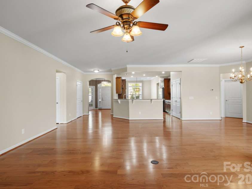 3096 Ambleside Drive, Fort Mill, SC 29707.  MLS# CAR4371980, YatesRealty ID 19258. 