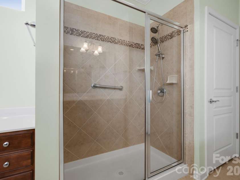 3096 Ambleside Drive, Fort Mill, SC 29707.  MLS# CAR4371980, YatesRealty ID 19258. 